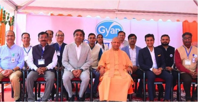 Yogi inaugurated gyan dairynews7x7