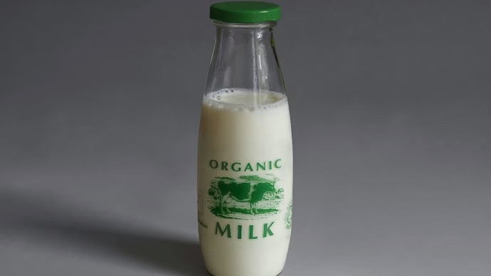 organic and fresh milk dairynews7x7